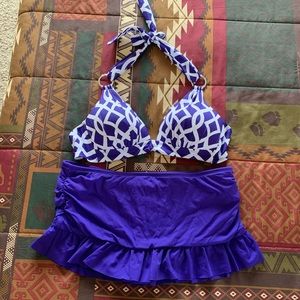 Two piece skirt bathing suite